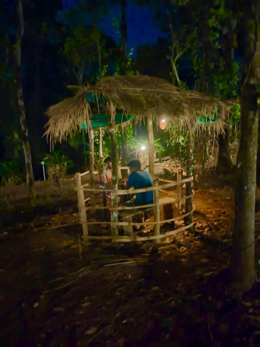 Tharayil Farm Stay Vagamon Ngoại thất bức ảnh