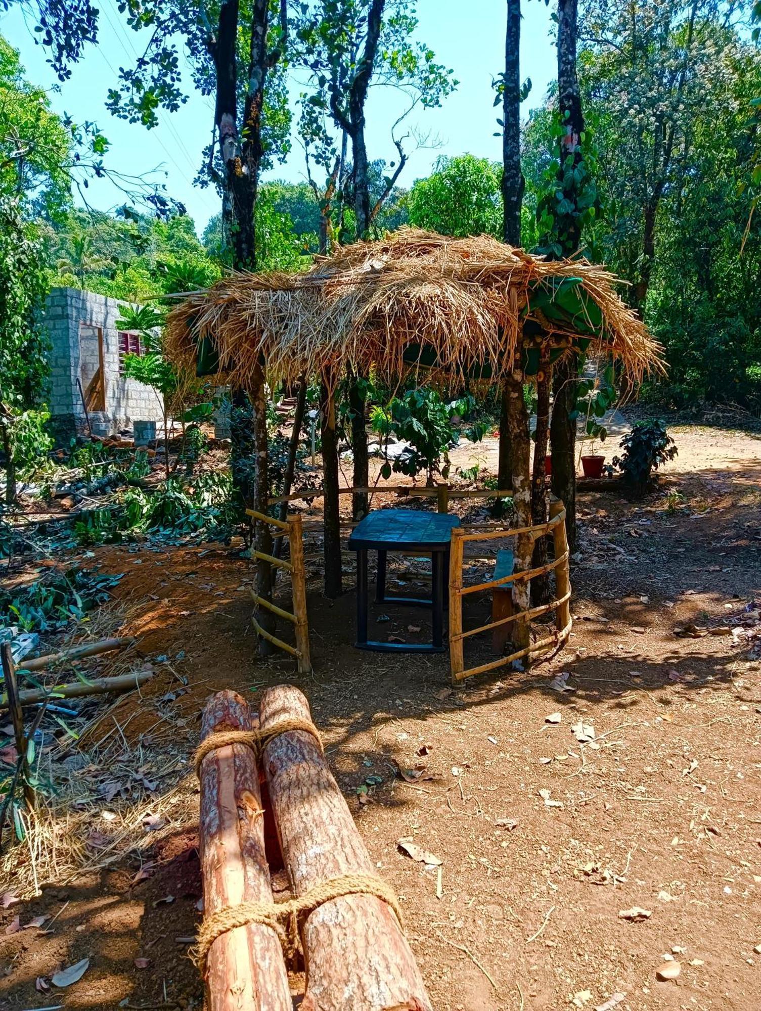 Tharayil Farm Stay Vagamon Ngoại thất bức ảnh